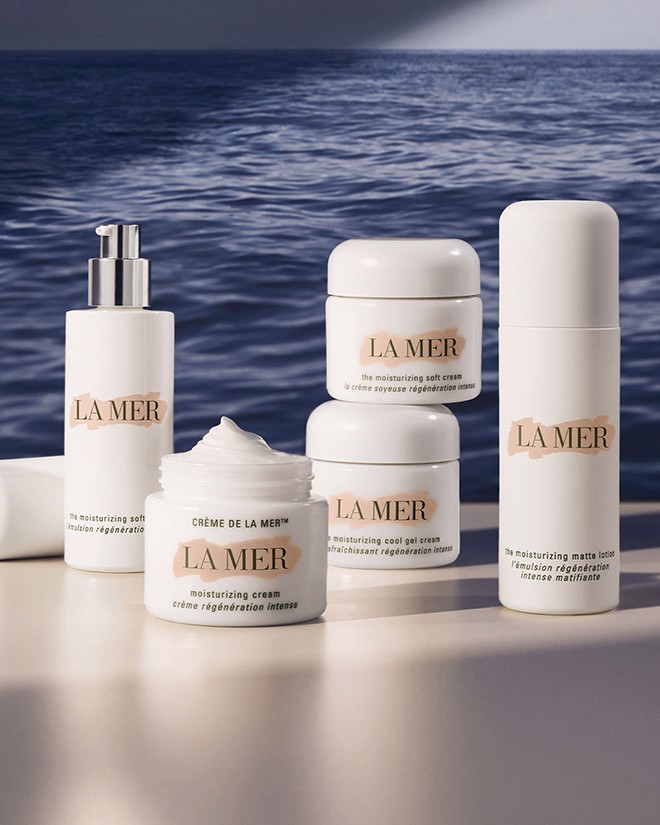 SHOP MOISTURIZERS